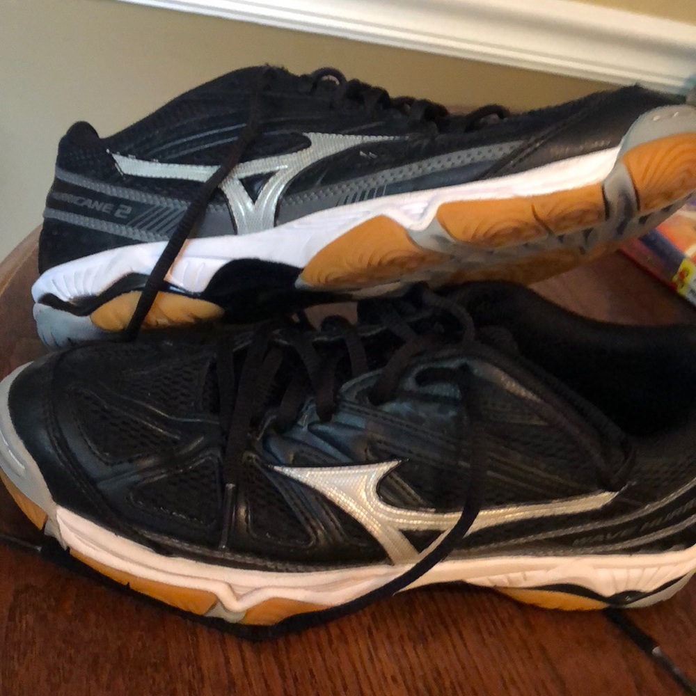 volleyball shoes
